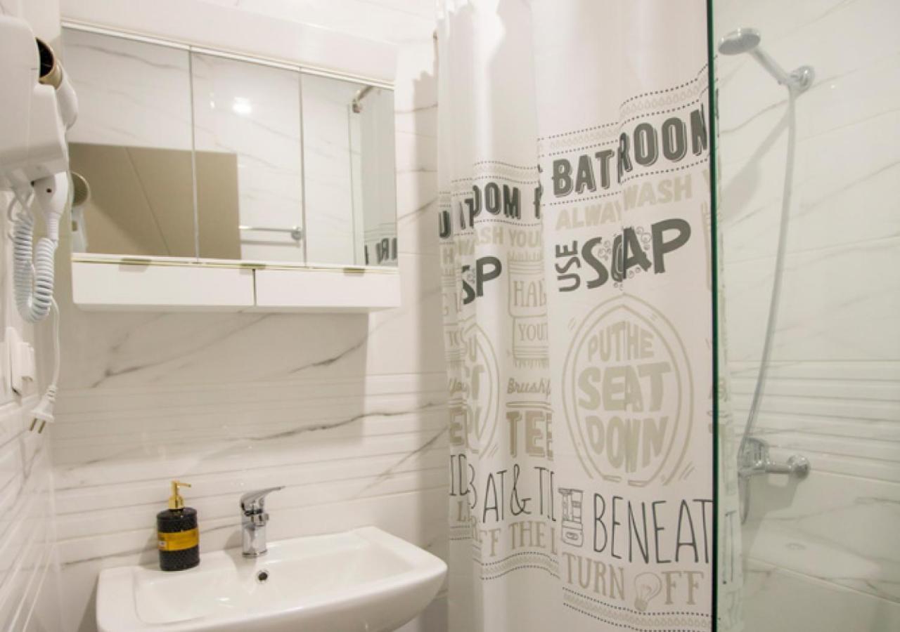 Artemida Suites Hanioti Esterno foto