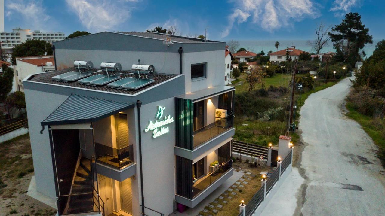 Artemida Suites Hanioti Esterno foto