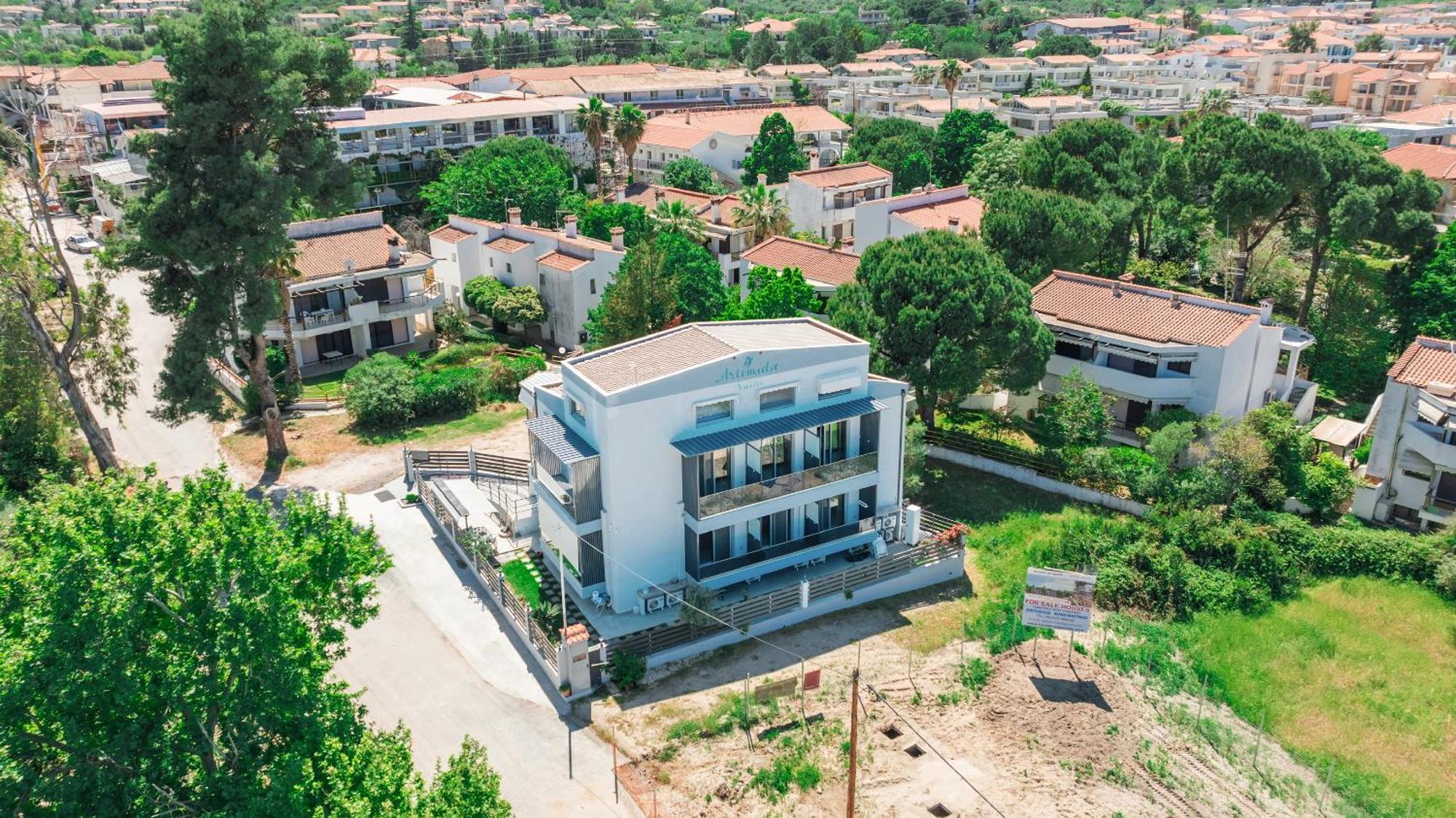 Artemida Suites Hanioti Esterno foto