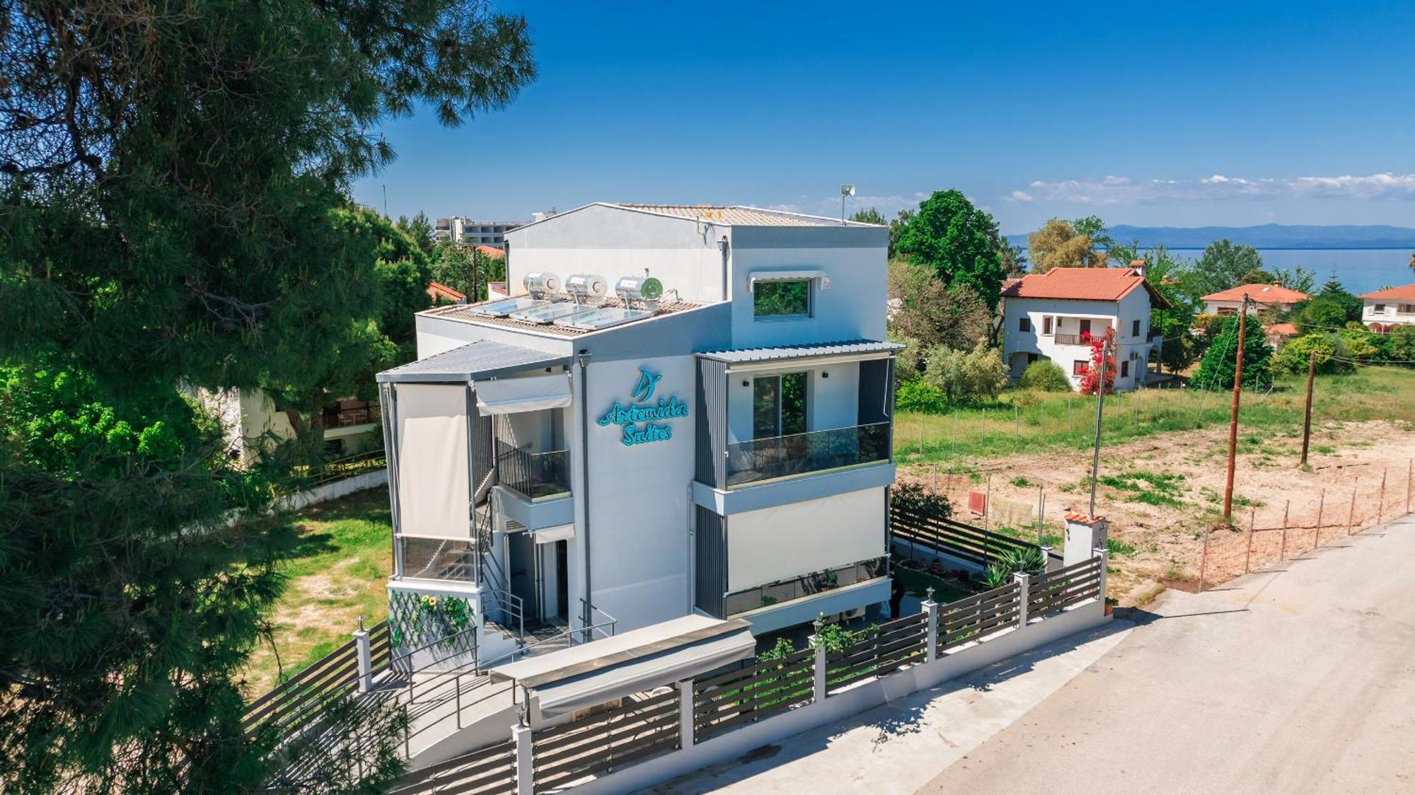 Artemida Suites Hanioti Esterno foto
